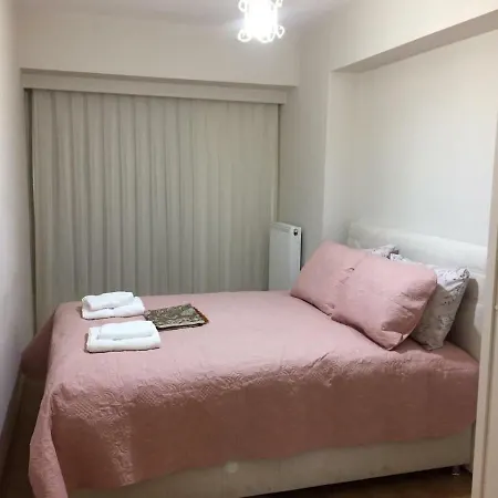 5 Stars New Istanbul