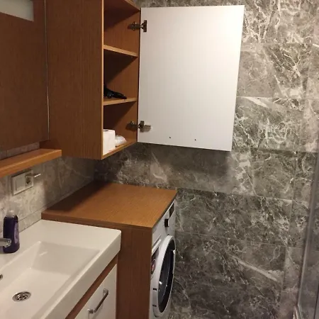 5 Stars New *